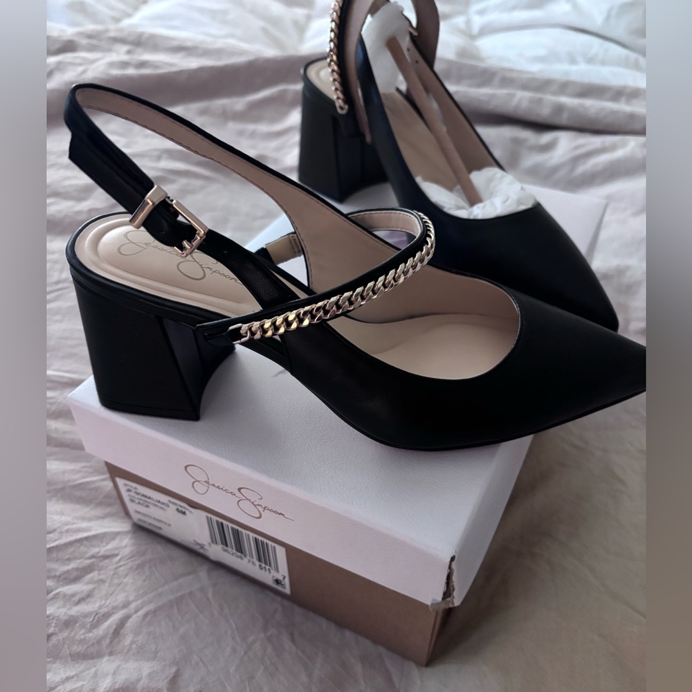 Jessica Simpson Black Point Toe Heels with Gold detail Chunky Heel